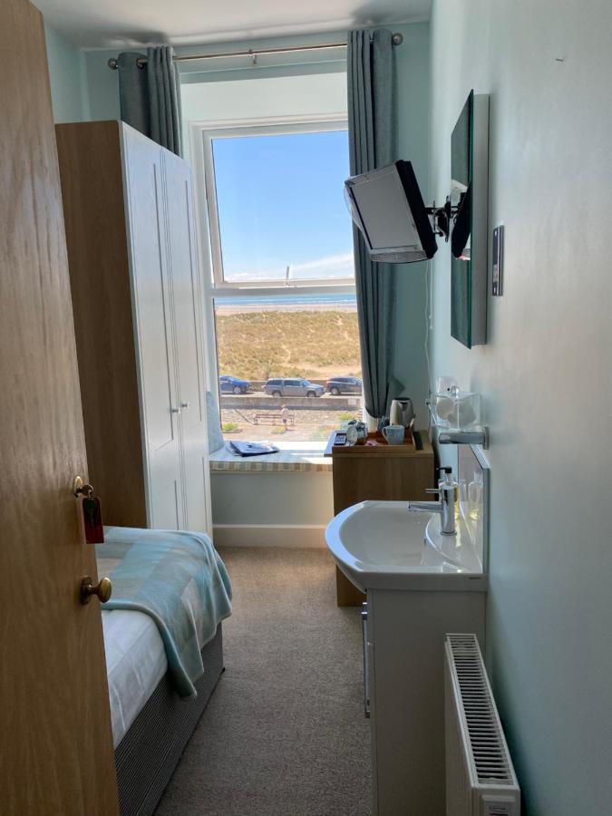 Oceandrive Bed & Breakfast Бармут Екстериор снимка
